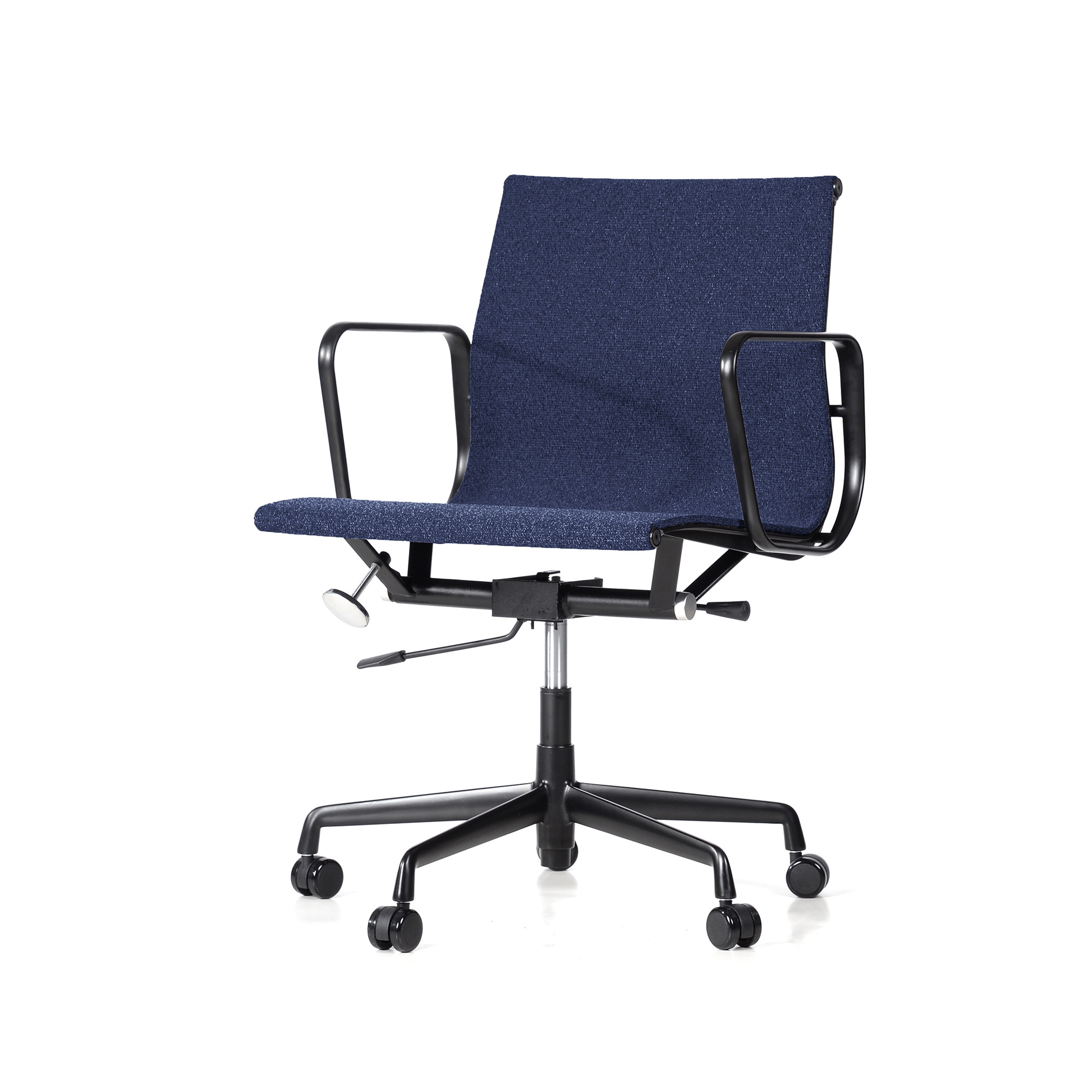 Charles Eames style, Bürostuhl EA117 Fabric Mesh black base blau
